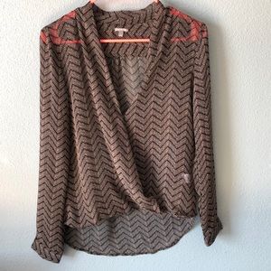 Charlotte Russe women’s small chiffon shirt